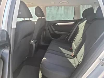 Vendo Volkswagen Passat Variant 2014 - 10750 EUR, 222000 km - AUTO.MOTO.pt