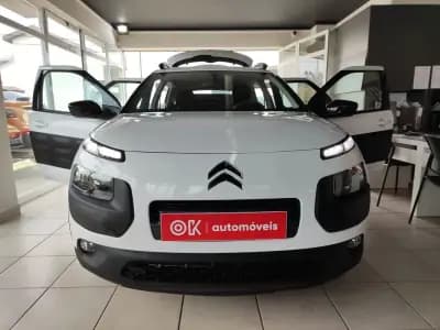 Vendo Citroën C4 Cactus 2018 - 9150 EUR, 106600 km - AUTO.MOTO.pt