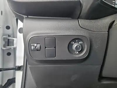 Vendo Citroën C3 2021 - 13800 EUR, 47300 km - AUTO.MOTO.pt