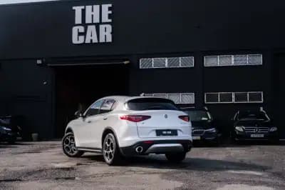 Vendo Alfa Romeo Stelvio 2017 - 29400 EUR, 139000 km - AUTO.MOTO.pt