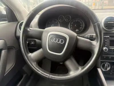 Sell Audi A3 Sportback 2010 - 12250 EUR, 199472 km - AUTO.MOTO.pt