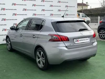 Sell Peugeot 308 2018 - 12990 EUR, 88000 km - AUTO.MOTO.pt