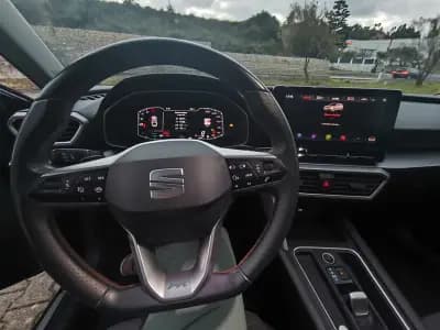 Vendo SEAT Leon ST 2021 - 22450 EUR, 93000 km - AUTO.MOTO.pt
