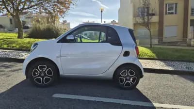 Vendo Smart Fortwo Cabrio 2018 - 12480 EUR, 70000 km - AUTO.MOTO.pt