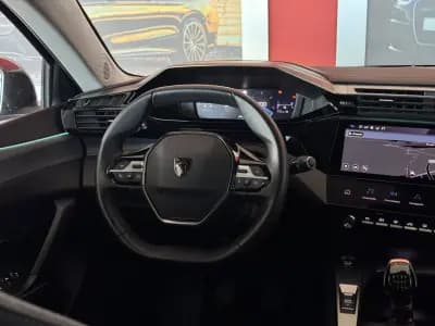 Vendo Peugeot 308 SW 2022 - 19990 EUR, 123591 km - AUTO.MOTO.pt