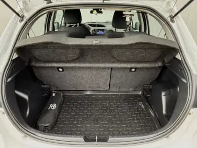 Sell Toyota Yaris 2017 - 11990 EUR, 110000 km - AUTO.MOTO.pt