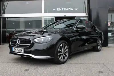 Vendo Mercedes-Benz E 220 2021 - 36900 EUR, 78024 km - AUTO.MOTO.pt