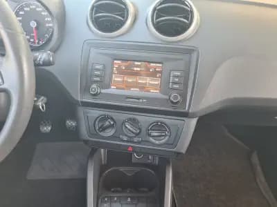 Vendo SEAT Ibiza 2017 - 10990 EUR, 93000 km - AUTO.MOTO.pt