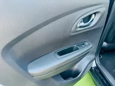 Sell Renault Kadjar 2016 - 18000 EUR, 105000 km - AUTO.MOTO.pt