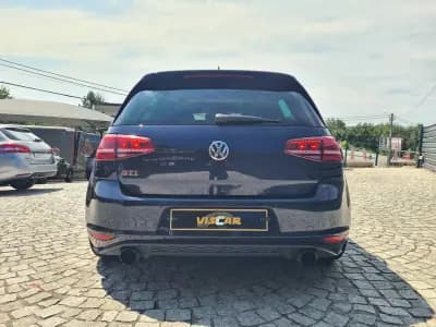 Vendo Volkswagen Polo 2014 - 19990 EUR, 85000 km - AUTO.MOTO.pt