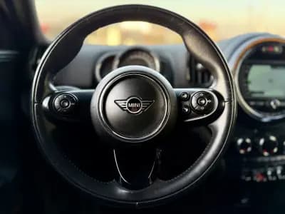 Sell MINI Countryman 2019 - 24450 EUR, 79000 km - AUTO.MOTO.pt