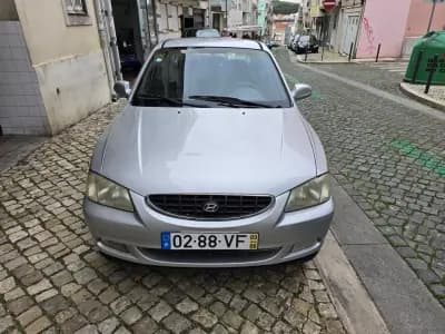 Vendo Hyundai Accent 2003 - 1750 EUR, 239893 km - AUTO.MOTO.pt
