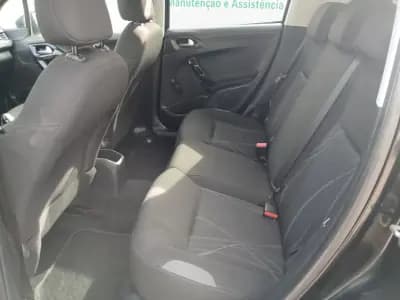 Sell Peugeot 208 2015 - 7450 EUR, 100037 km - AUTO.MOTO.pt