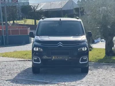 Sell Citroën Berlingo 2021 - 18500 EUR, 211000 km - AUTO.MOTO.pt