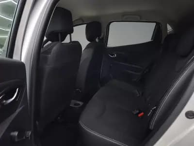 Sell Renault Clio 2015 - 9250 EUR, 201119 km - AUTO.MOTO.pt