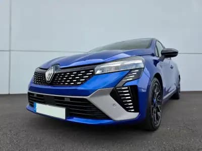 Sell Renault Clio 2024 - 21900 EUR, 57020 km - AUTO.MOTO.pt