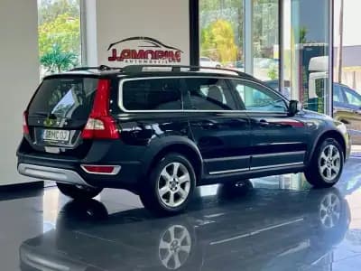 Vendo Volvo XC 70 2011 - 13999 EUR, 256121 km - AUTO.MOTO.pt