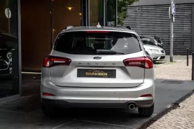 Vendo Ford Focus SW 2023 - 18990 EUR, 64785 km - AUTO.MOTO.pt