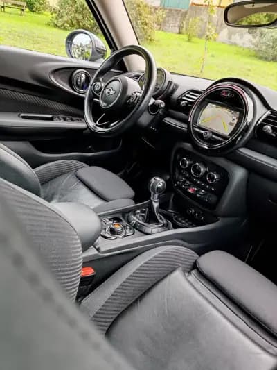 Sell MINI Clubman 2017 - 17750 EUR, 118000 km - AUTO.MOTO.pt