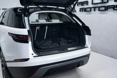 Sell Land Rover Range Rover Velar 2021 - 54950 EUR, 46000 km - AUTO.MOTO.pt