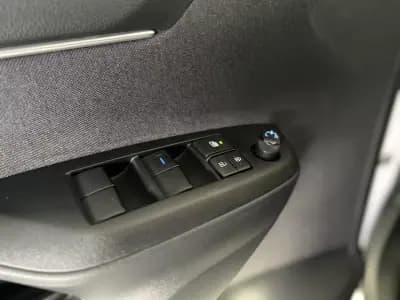 Vendo Mazda 2 2022 - 19500 EUR, 50320 km - AUTO.MOTO.pt