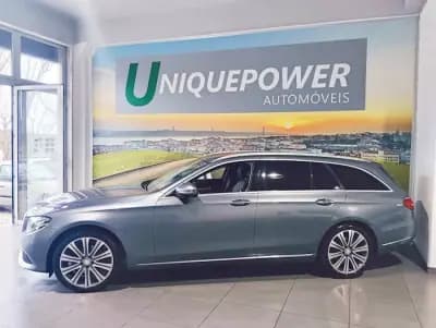 Sell Mercedes-Benz E 220 2017 - 21990 EUR, 249791 km - AUTO.MOTO.pt