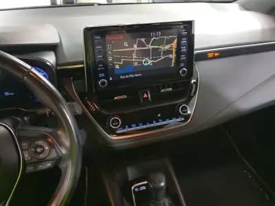 Sell Toyota Corolla Touring Sports 2021 - 20900 EUR, 87182 km - AUTO.MOTO.pt