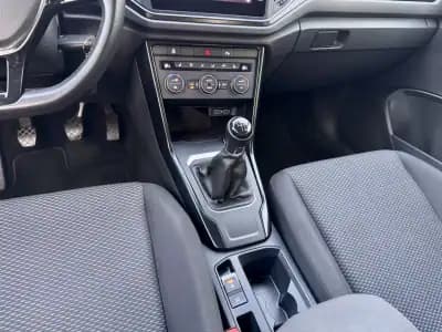 Vendo Volkswagen T-Roc 2020 - 23500 EUR, 88000 km - AUTO.MOTO.pt