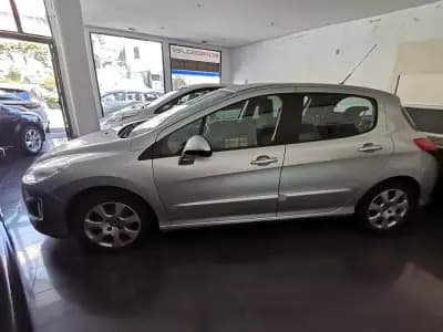 Sell Peugeot 308 2012 - 10250 EUR, 126000 km - AUTO.MOTO.pt