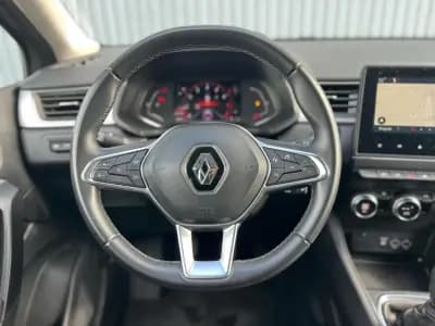 Sell Renault Captur 2023 - 18250 EUR, 72446 km - AUTO.MOTO.pt