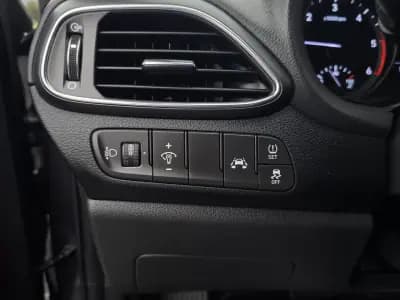 Vendo Hyundai i30 SW 2020 - 14990 EUR, 159000 km - AUTO.MOTO.pt