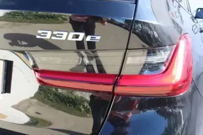 Vendo BMW 330 2025 - 54980 EUR, 18652 km - AUTO.MOTO.pt