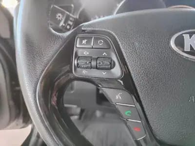 Vendo Kia Ceed SW 2015 - 8990 EUR, 144200 km - AUTO.MOTO.pt