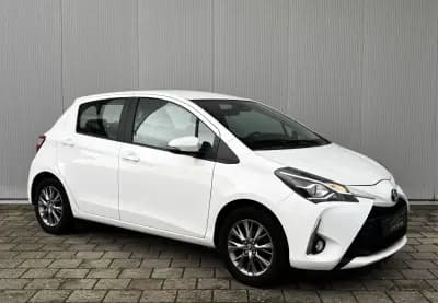 Sell Toyota Yaris 2017 - 11990 EUR, 110000 km - AUTO.MOTO.pt