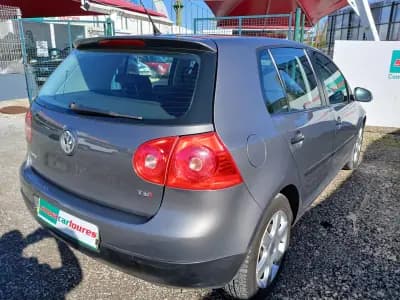 Vendo Volkswagen Golf 2006 - 7150 EUR, 102943 km - AUTO.MOTO.pt