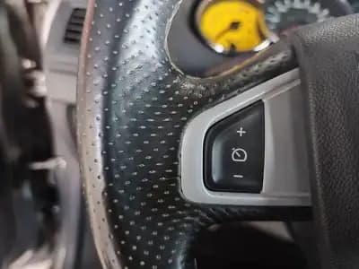 Vendo Renault Mégane Coupe 2010 - 18950 EUR, 157000 km - AUTO.MOTO.pt