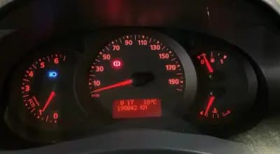 Vendo Renault Kangoo 2019 - 11750 EUR, 198000 km - AUTO.MOTO.pt