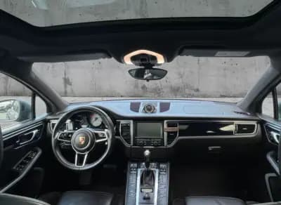 Vendo Porsche Macan 2014 - 38990 EUR, 170000 km - AUTO.MOTO.pt