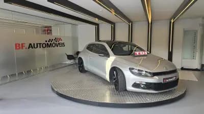 Vendo Volkswagen Scirocco 2010 - 10900 EUR, 289436 km - AUTO.MOTO.pt