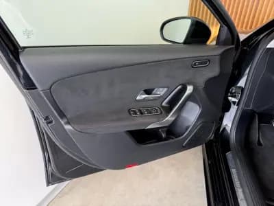 Sell Mercedes-Benz A 160 2021 - 25500 EUR, 49300 km - AUTO.MOTO.pt