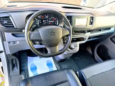 Sell Citroën Jumpy 2021 - 18600 EUR, 156000 km - AUTO.MOTO.pt