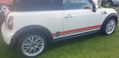 Vendo MINI One 2010 - 7750 EUR, 192000 km - AUTO.MOTO.pt