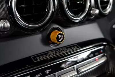 Sell Mercedes-Benz AMG GT 2021 - 280000 EUR, 15250 km - AUTO.MOTO.pt