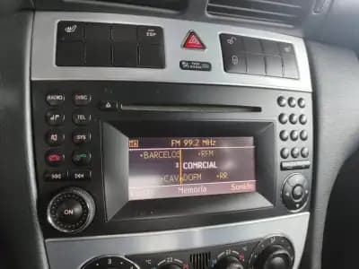 Vendo Mercedes-Benz CLC 180 2010 - 9500 EUR, 269000 km - AUTO.MOTO.pt