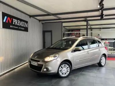 Vendo Renault Clio Break 2012 - 6500 EUR, 190800 km - AUTO.MOTO.pt