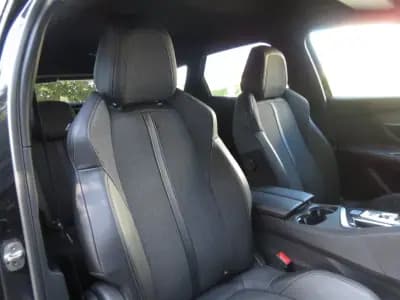 Vendo Peugeot 3008 2019 - 22990 EUR, 98000 km - AUTO.MOTO.pt