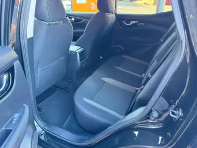 Vendo Nissan Qashqai 2020 - 20900 EUR, 73588 km - AUTO.MOTO.pt