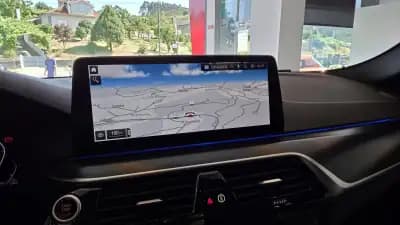 Vendo BMW 520 2020 - 36900 EUR, 140347 km - AUTO.MOTO.pt