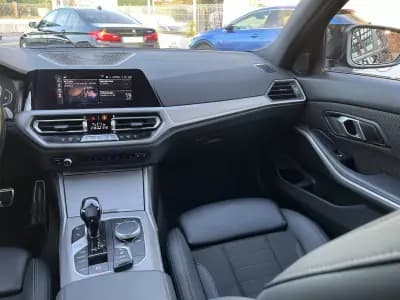 Vendo BMW 320 2021 - 31950 EUR, 80000 km - AUTO.MOTO.pt