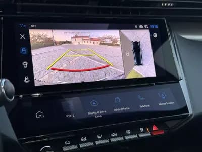 Vendo Peugeot 308 2021 - 25000 EUR, 58000 km - AUTO.MOTO.pt